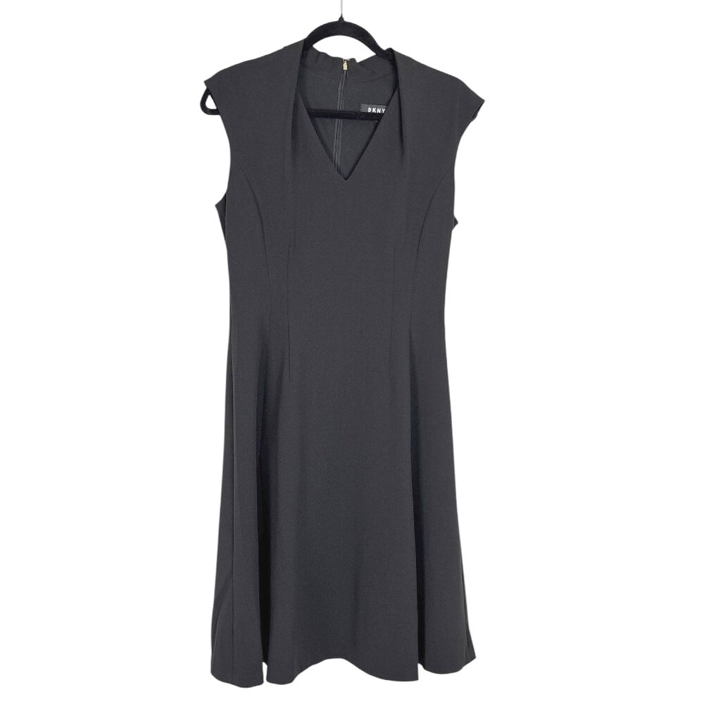 DKNY Dress Women's Size 6 Black Sleeveless Fit & Flare V-Neck Career Classic LBD